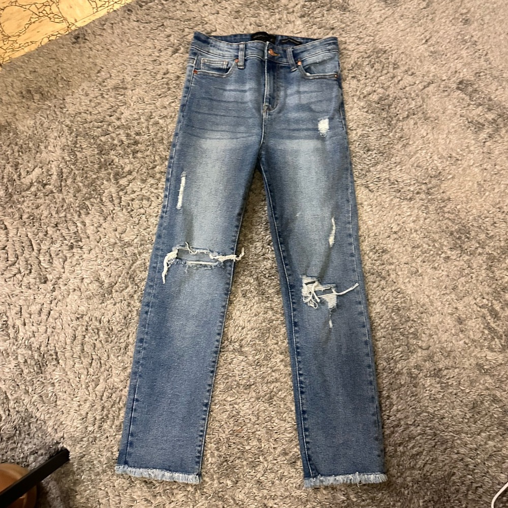 Kendall and Kylie ripped jeans